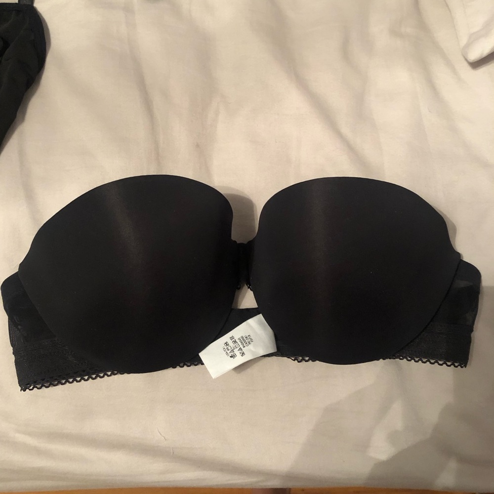 Calvin Klein Strapless Bra